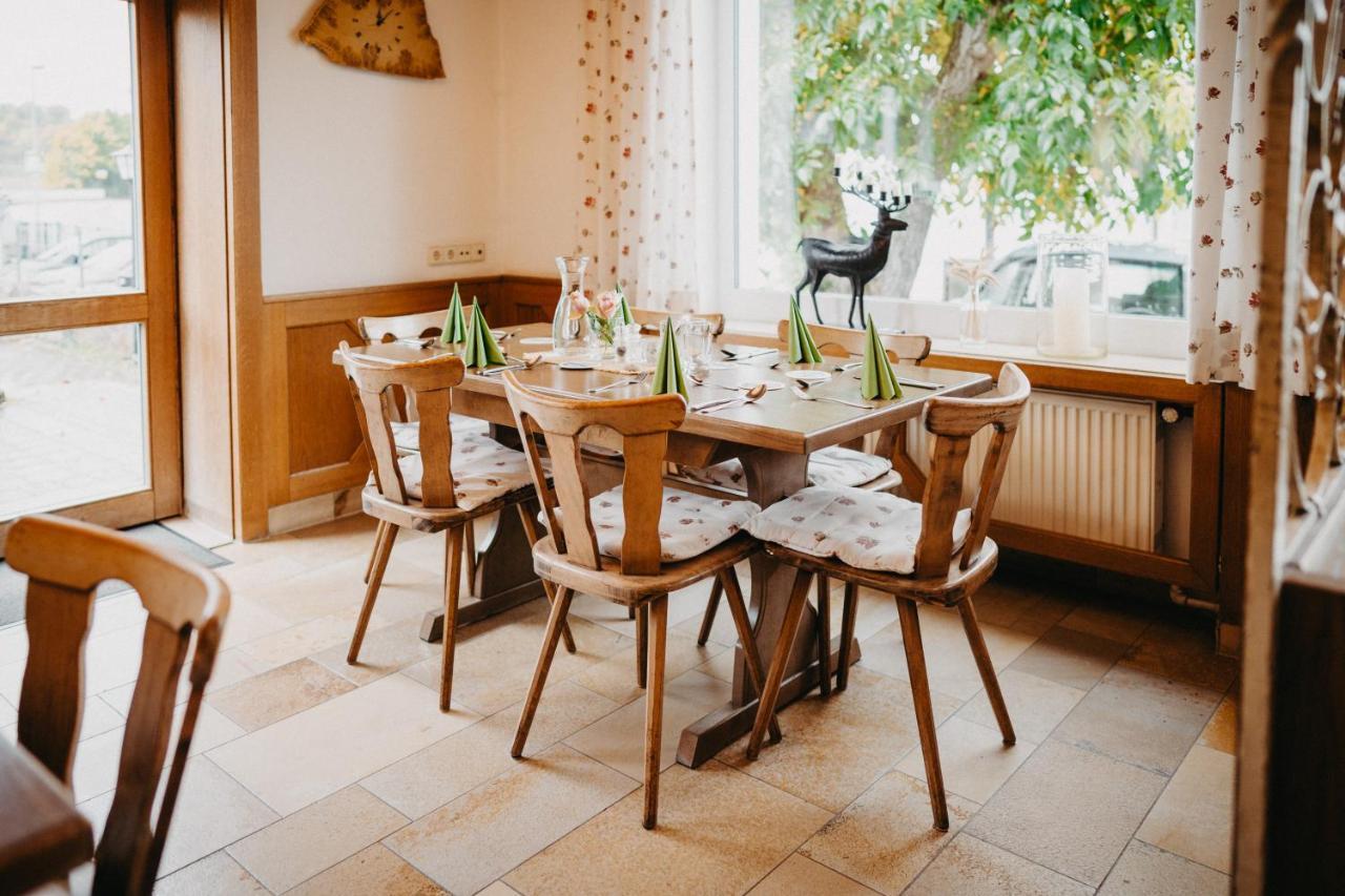 Hirschenwirt Hotel Eichstätt Екстериор снимка