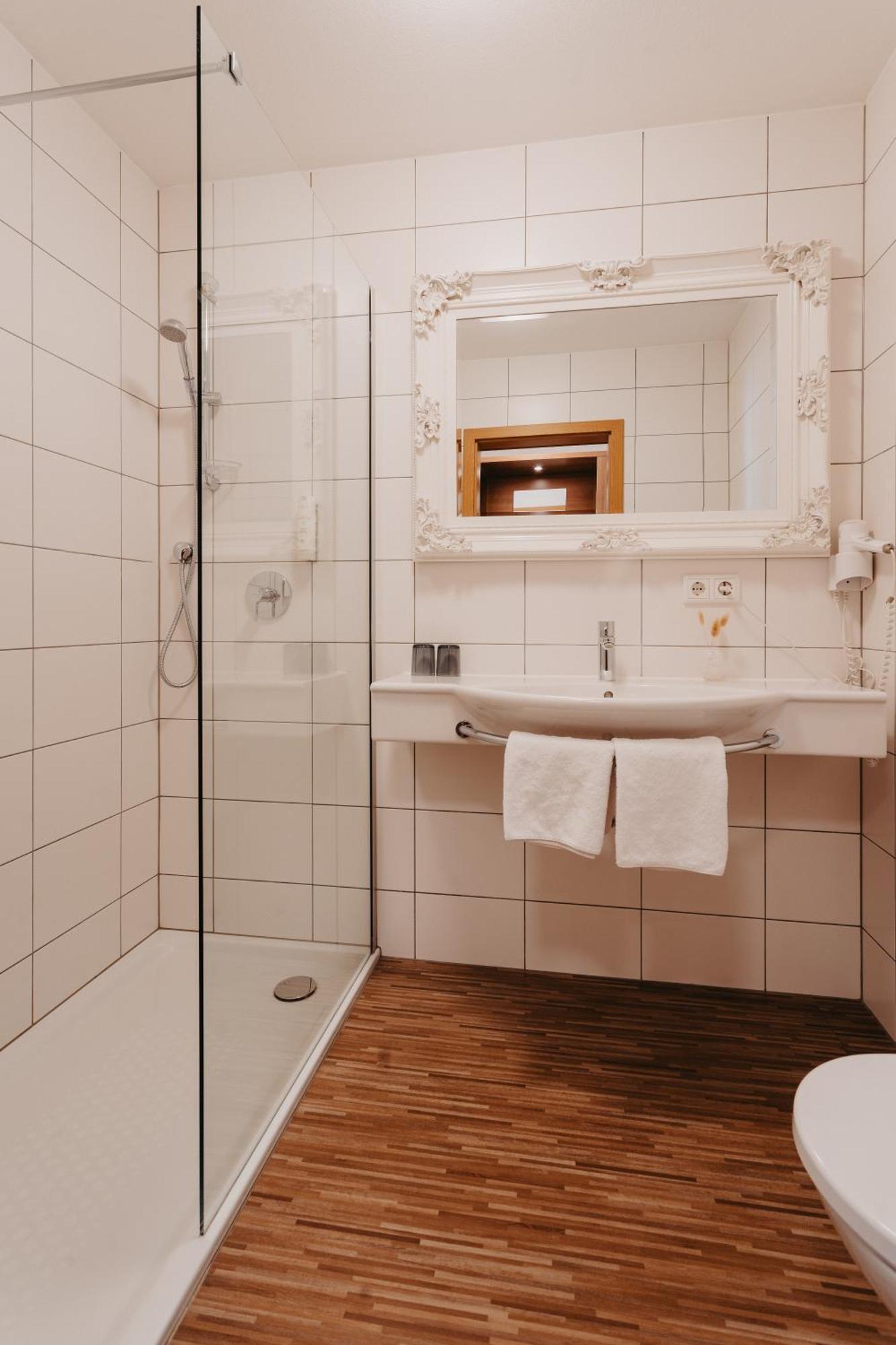 Hirschenwirt Hotel Eichstätt Екстериор снимка